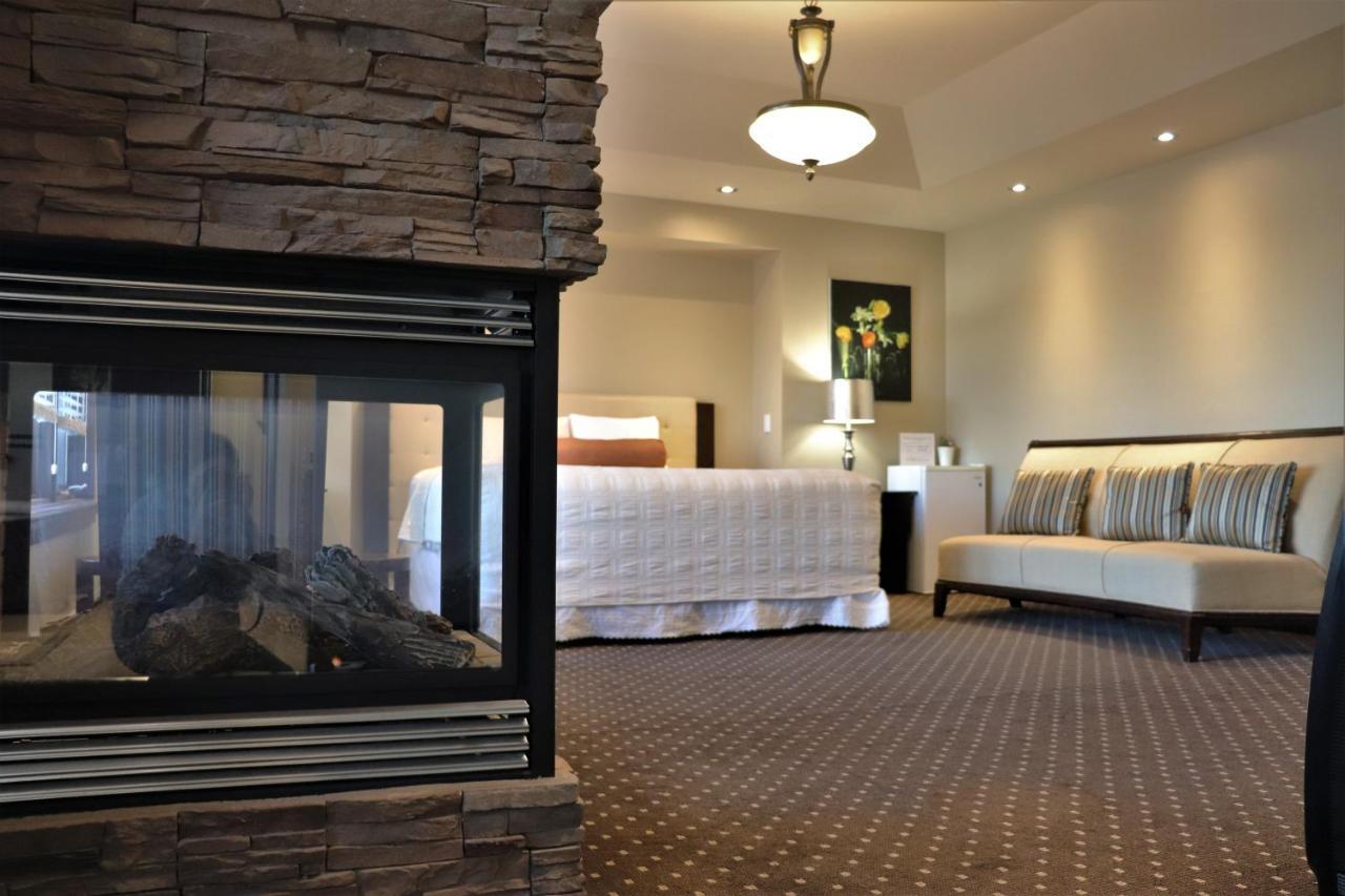 YYC Westmount River Inn מראה חיצוני תמונה