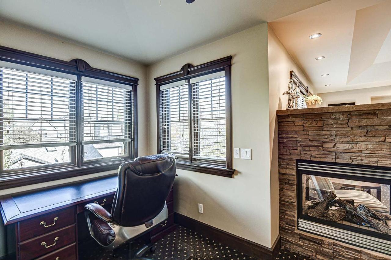 YYC Westmount River Inn מראה חיצוני תמונה