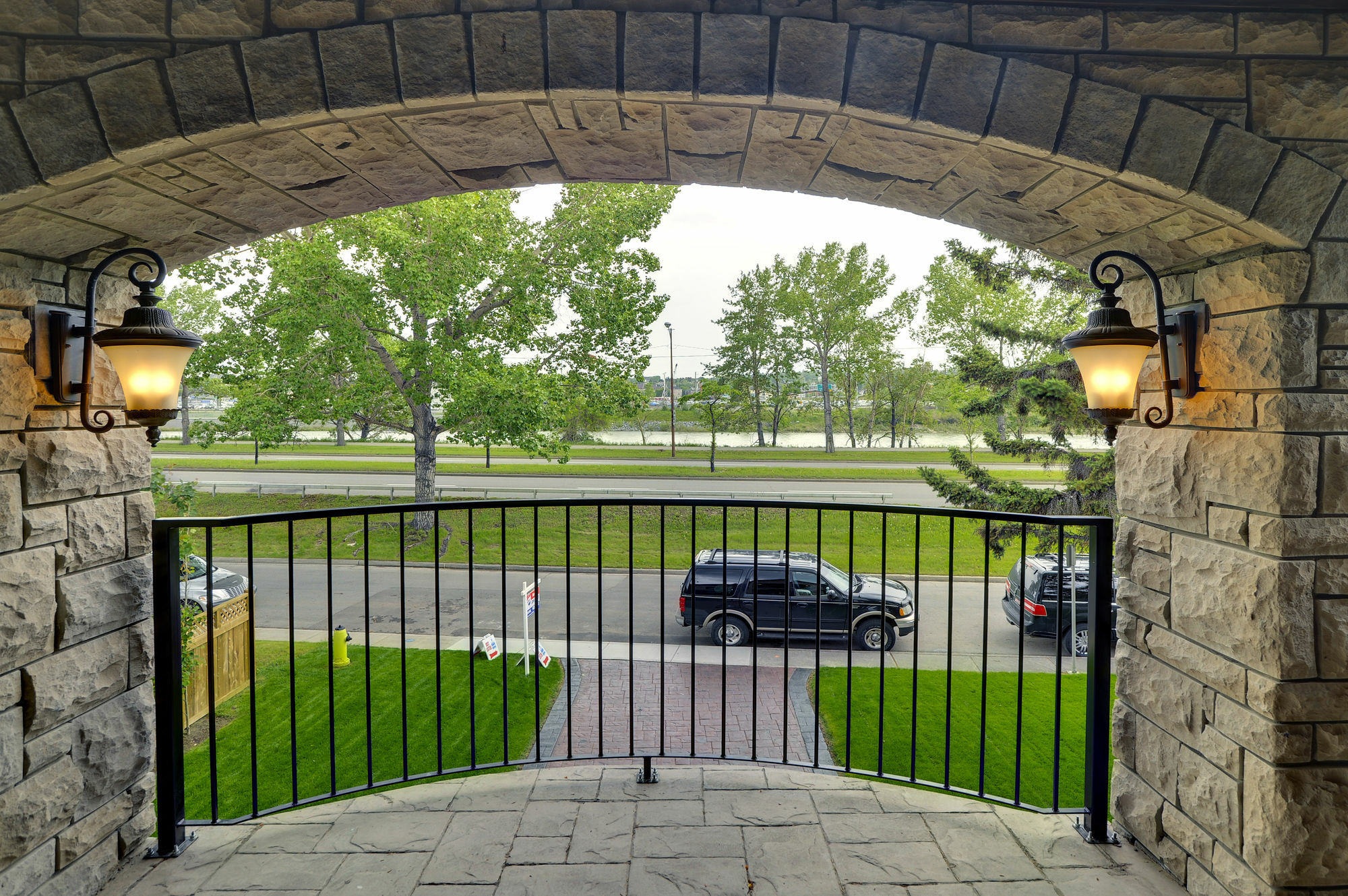 YYC Westmount River Inn מראה חיצוני תמונה