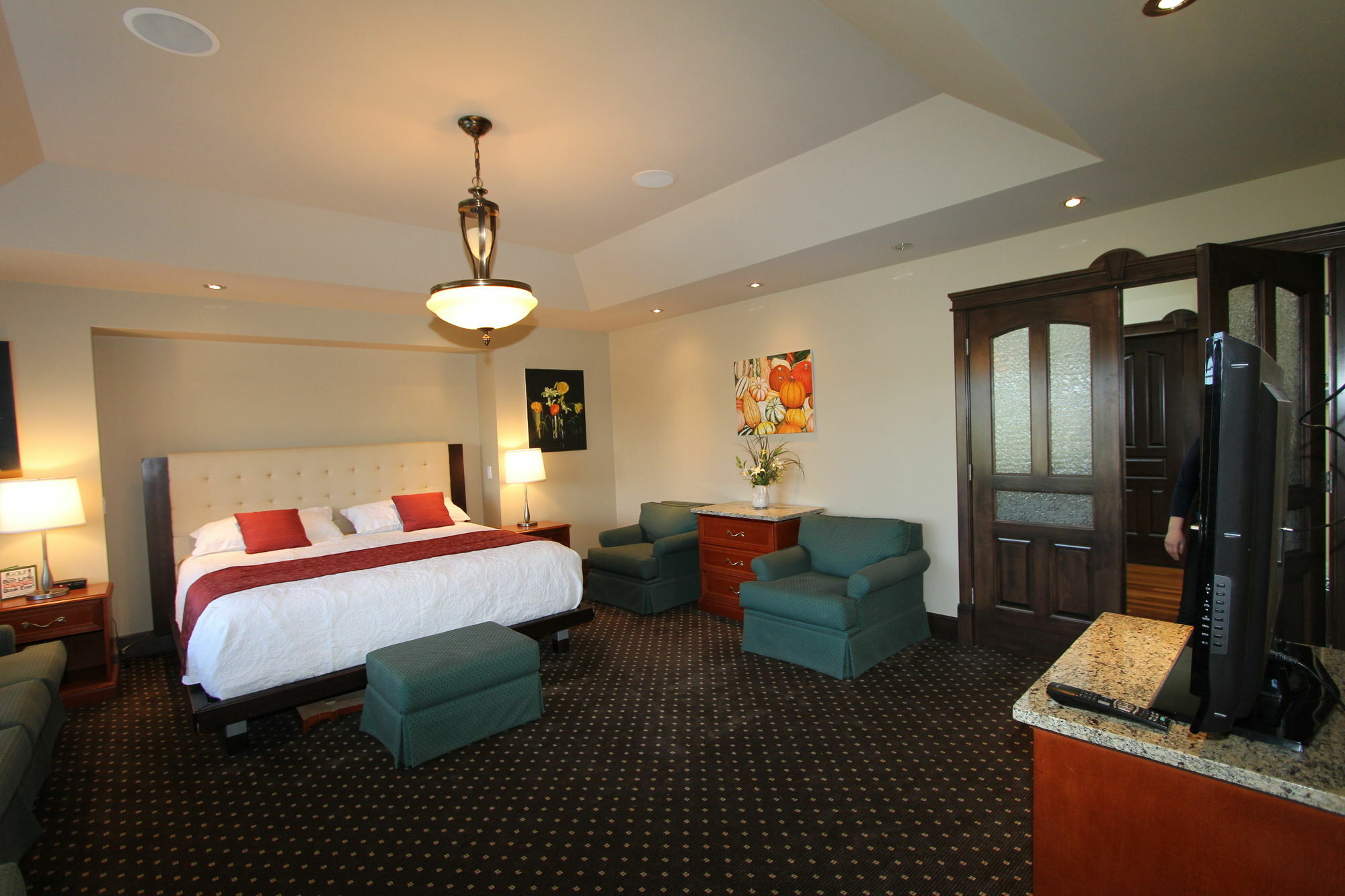 YYC Westmount River Inn מראה חיצוני תמונה