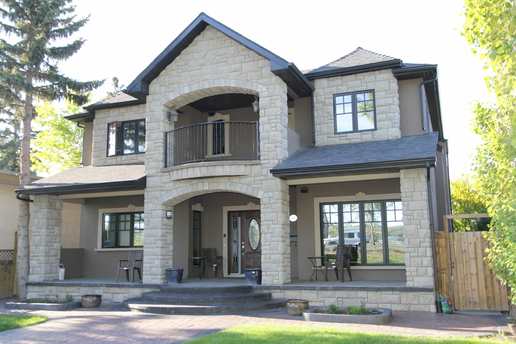 YYC Westmount River Inn מראה חיצוני תמונה