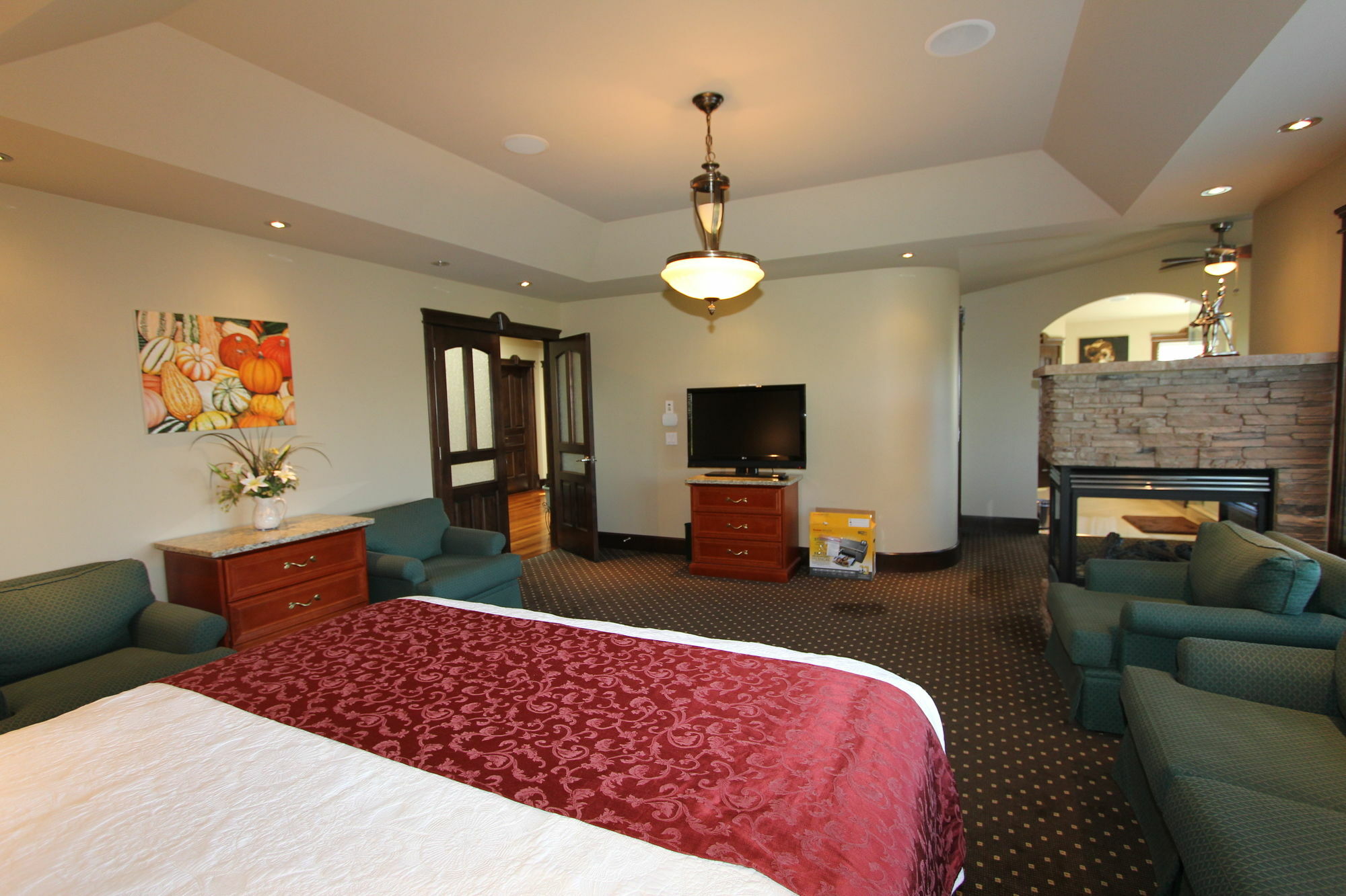 YYC Westmount River Inn מראה חיצוני תמונה